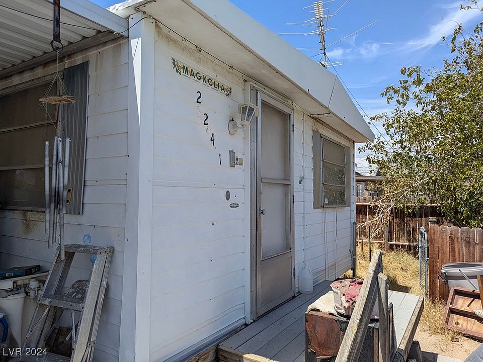1st image of 2241 Glenwood Ln