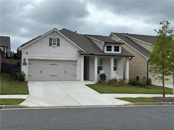 711 Rising Moon Dr, Woodstock, GA 30188