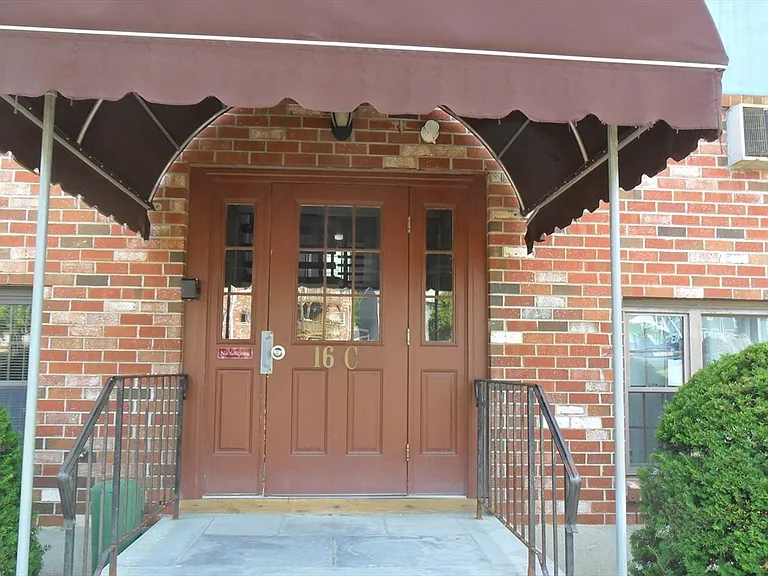 16C Mayberry Dr #2 — Photo 1
