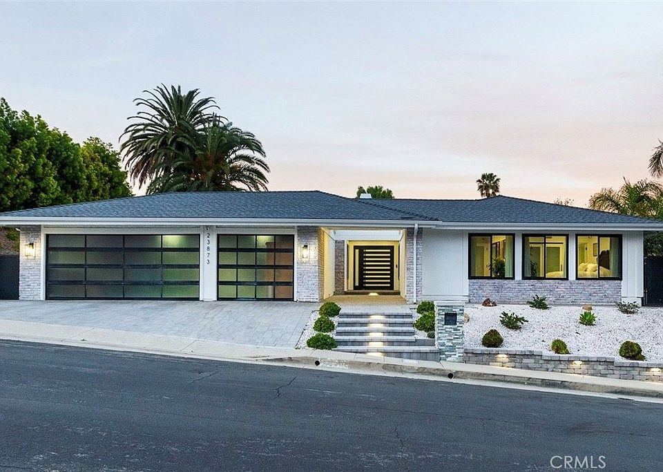 1st image of 23873 Del Cerro Cir