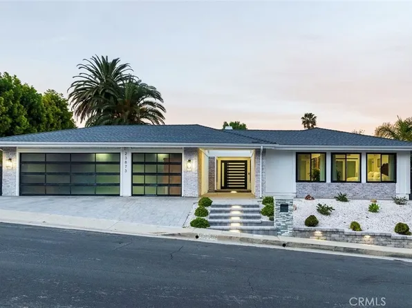 23873 Del Cerro Cir, Canoga Park, CA 91304