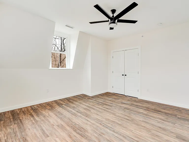 81 Market St #3 — Photo 8