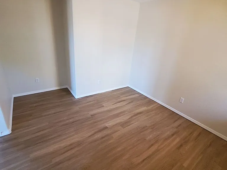 3070 Desert Sage Ave SW — Photo 3