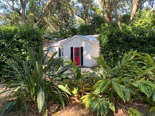 324 Pine St Photo 1