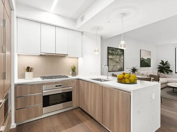 591 3rd Ave #4D, New York, NY 10016