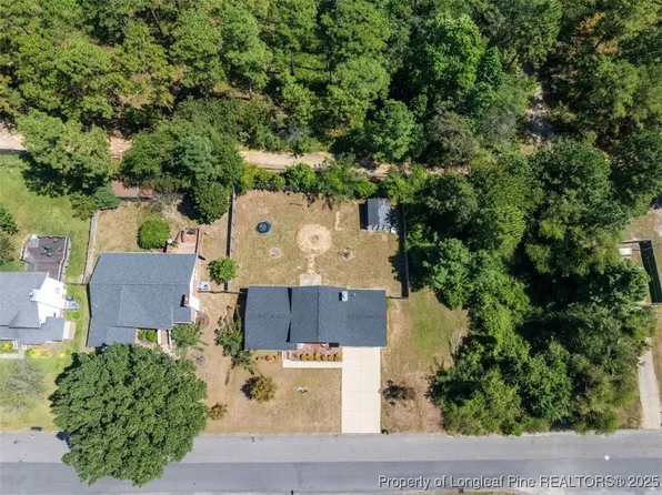 663 Daharan Dr, Fayetteville, NC 28314