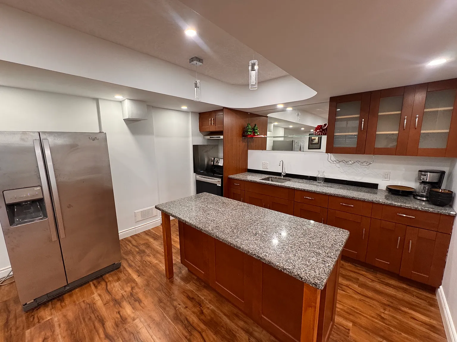 521 Saint Moritz Avenue Waterloo — Photo 4