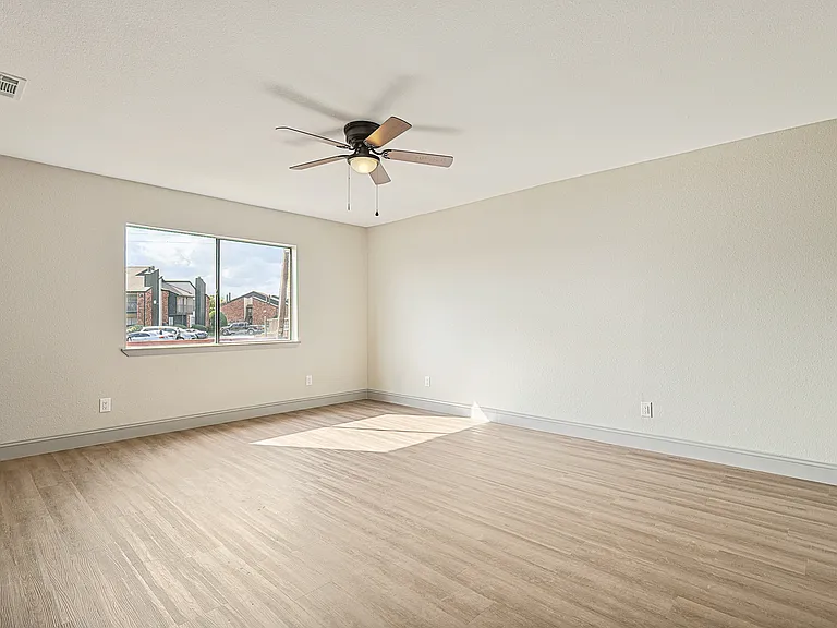 2903 Winterberry Dr — Photo 15