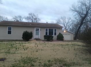 4608 Cranbrook Dr, High Ridge, MO 63049