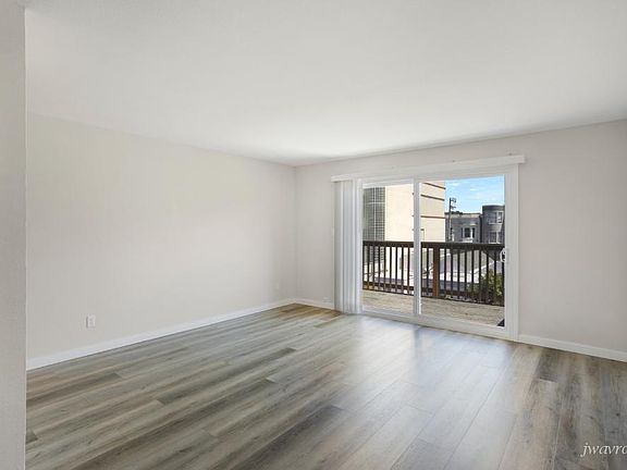 4th image of 1157 Valencia St #7