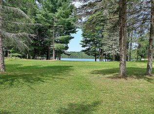 6902 E Millerton Rd, Fountain, MI 49410