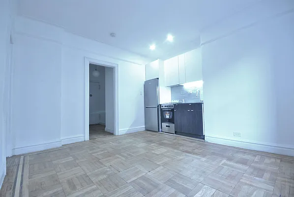 Rented by Bold New York | media 9