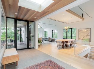 19 Osborne Ln, East Hampton, NY 11937