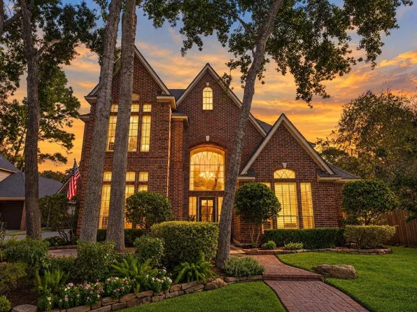 14210 Championship Ln, Houston, TX 77069