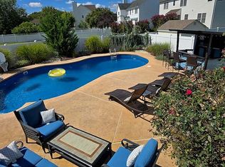 73 Green Ash St, Monroe Township, NJ
