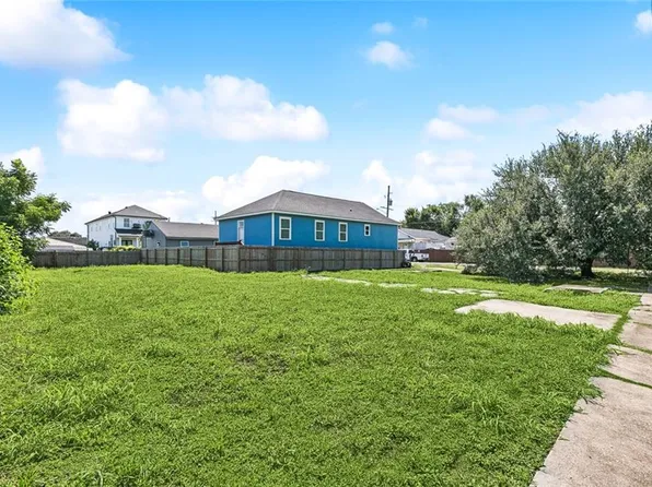 2405 Saint Roch Ave, New Orleans, LA 70117