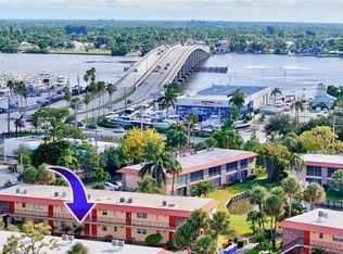 1983 SW Palm City Rd APT C, Stuart, FL 34994