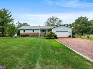 333 Odd Fellows Rd, Pemberton, NJ 08068