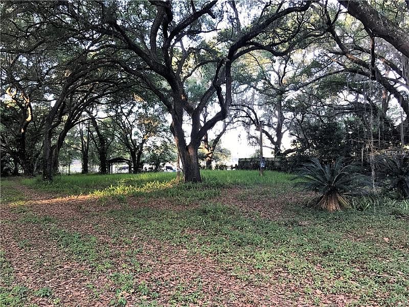 2nd image of 1911 W Hunter Rd