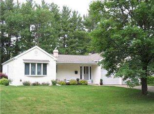 4406 Pepperwood Hl SE, Cedar Rapids, IA 52403