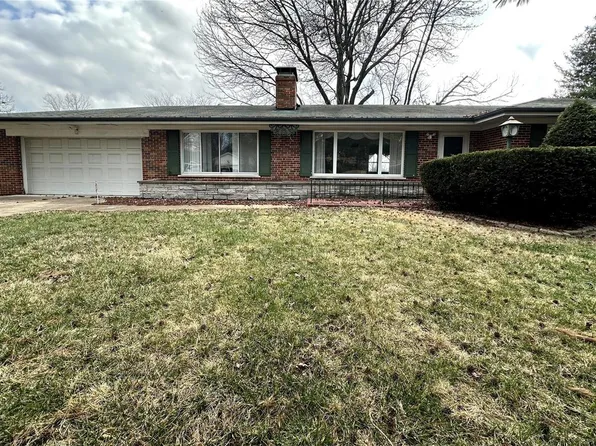 54 Harneywold Dr, Saint Louis, MO 63136