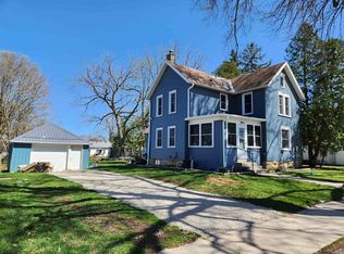 2109 16th St, Monroe, WI 53566