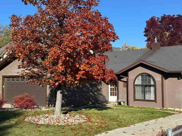 906 South St, Yreka, CA 96097