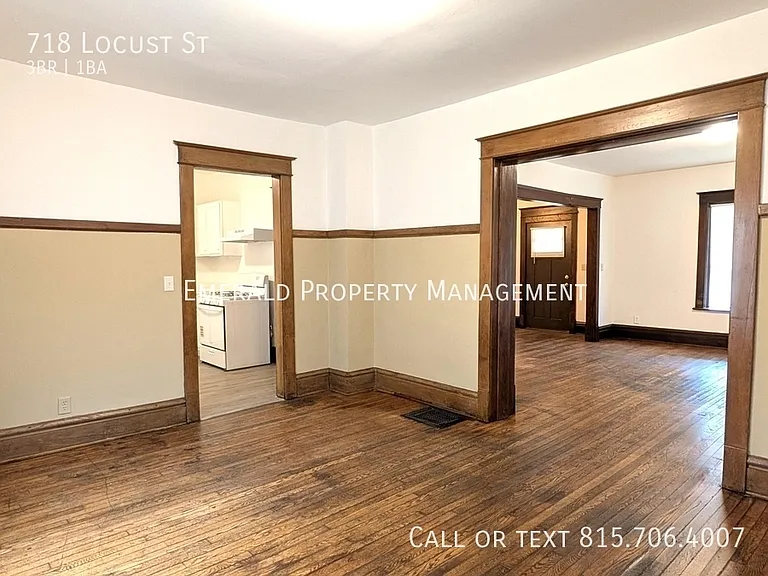 718 Locust St — Photo 7