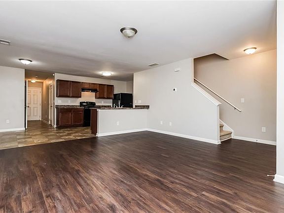 5th image of 1515 Hydrangea Ln