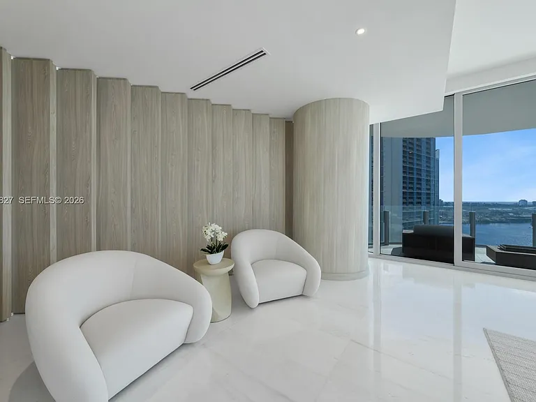 300 Biscayne Boulevard Way #2701 — Photo 5