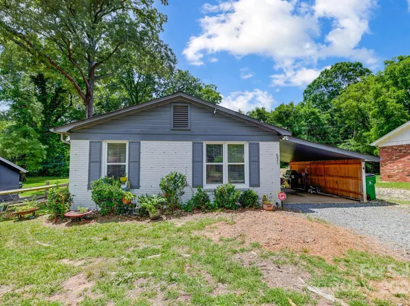 531 Kentbrook Dr, Charlotte, NC 28213