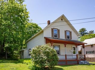 24 Spring Ter, Greenfield, MA 01301