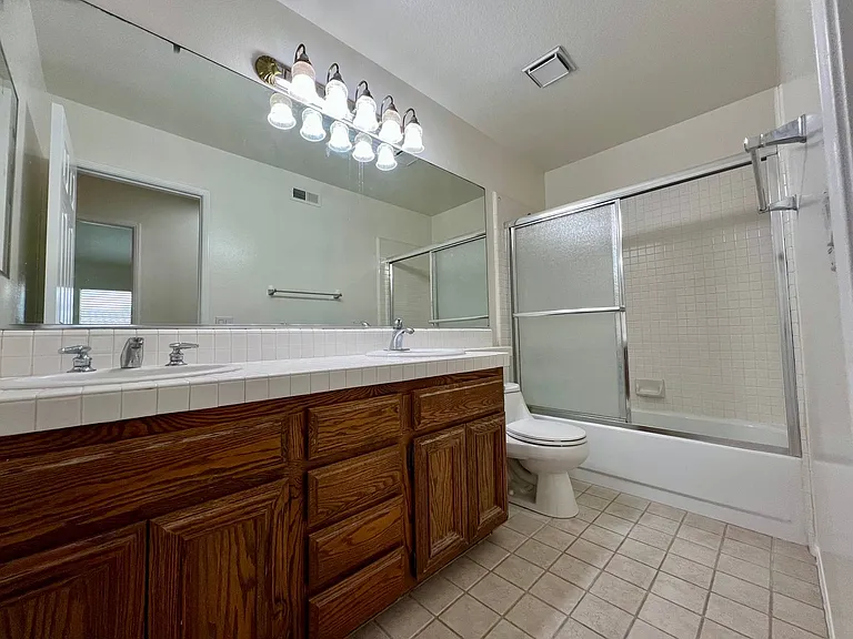 13940 Annandale Ln — Photo 26