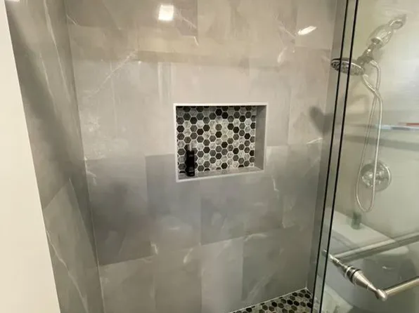 (undisclosed Address), San Diego, CA 92126