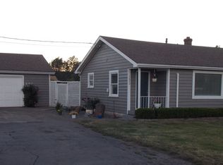 1672 Tucker Rd, Hood River, OR 97031