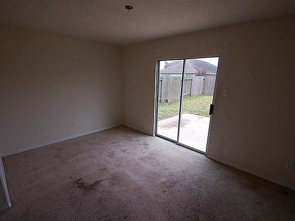 3rd image of 12023 Sweet Hall Ln