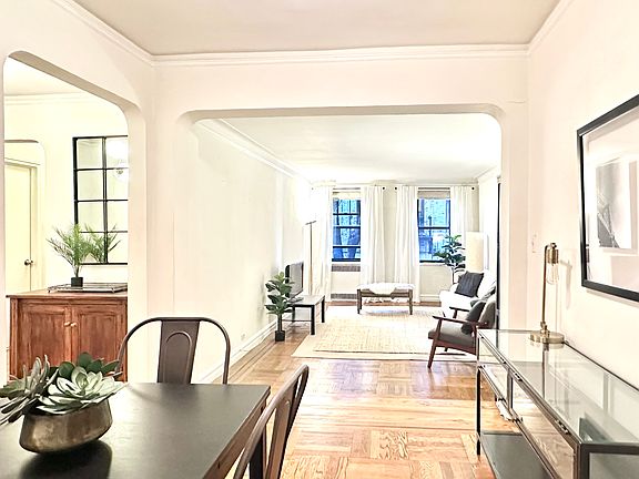 4th image of 303 E 37th St APT 2N