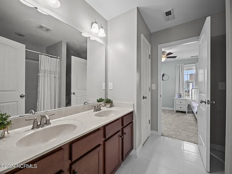 509 Romper Rd — Photo 25