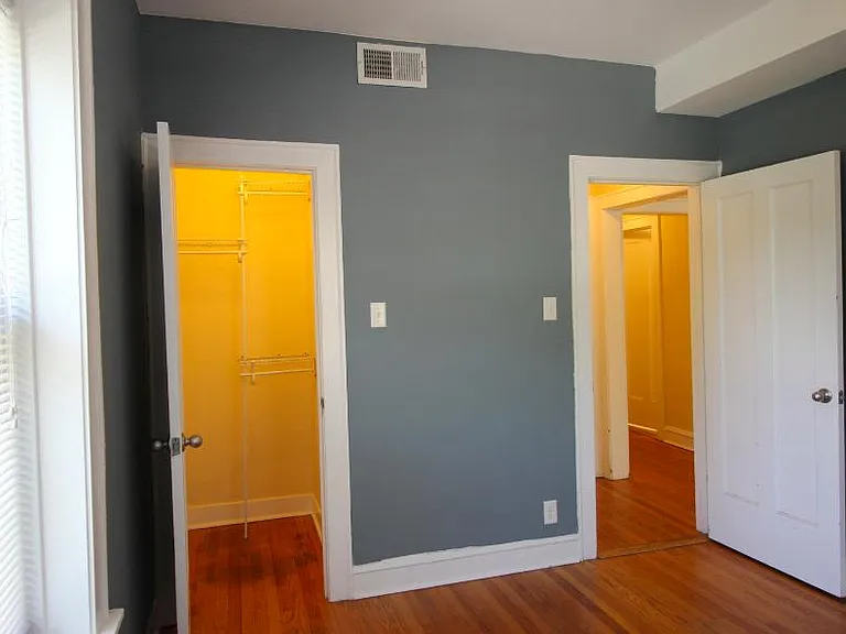 4027 N Monticello Ave — Photo 7