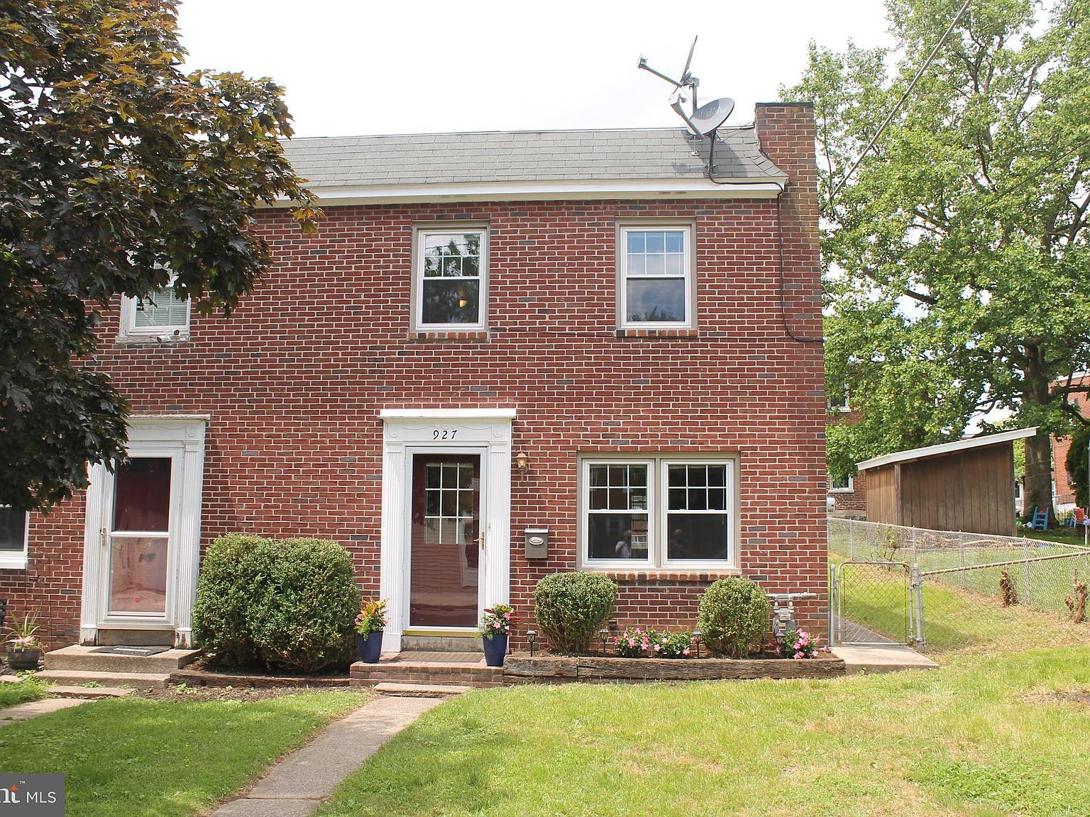 927 W Vine St, Lancaster, PA 17603 Zillow