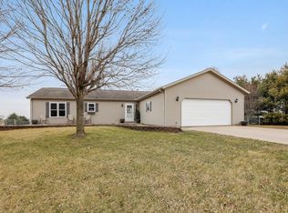 1873 County Road 2200 E, Saint Joseph, IL 61873