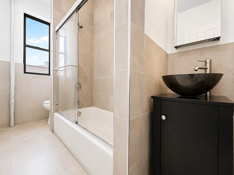 3620 Broadway #67 — Photo 8