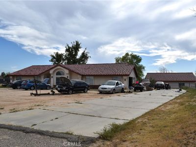 19485 Kinai Rd, Apple Valley, CA, 92307