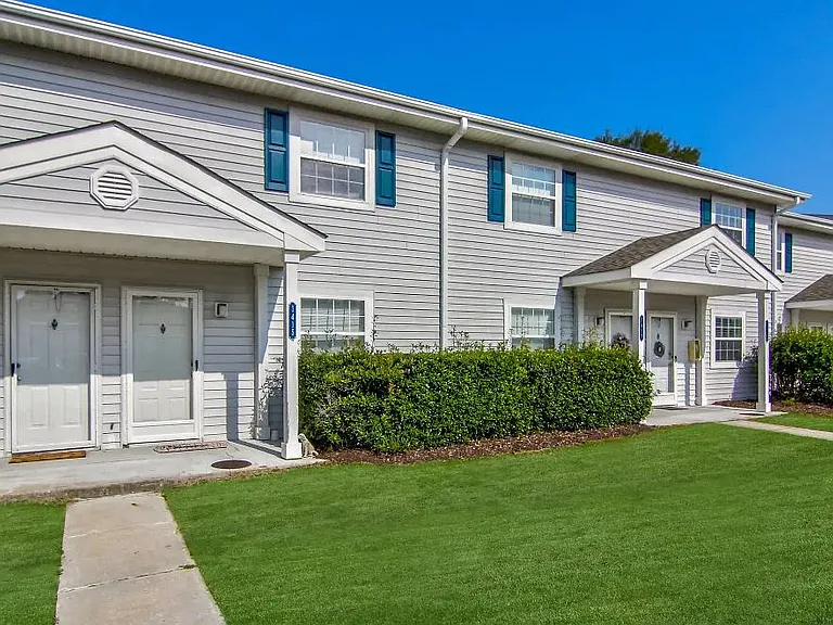 Make Canterbury Woods your next home