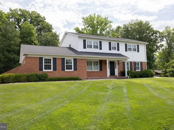 3 E Savannah Dr, Bear, DE 19701
