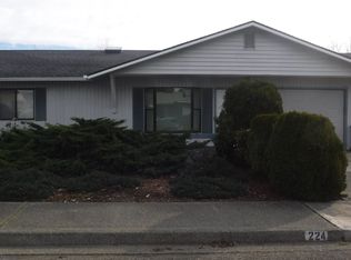 224 Cedar St, Brookings, OR 97415