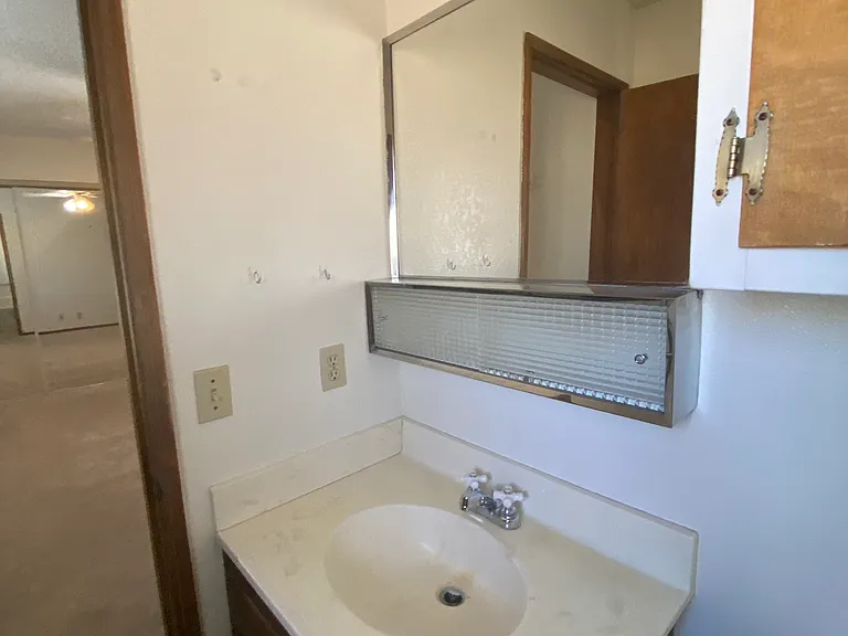 16463 Solvang Ave — Photo 20