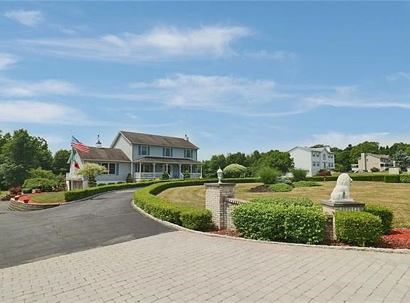 2nd image of 30 Liberty Dr