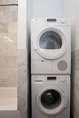 Rented by OGI Management | media 18