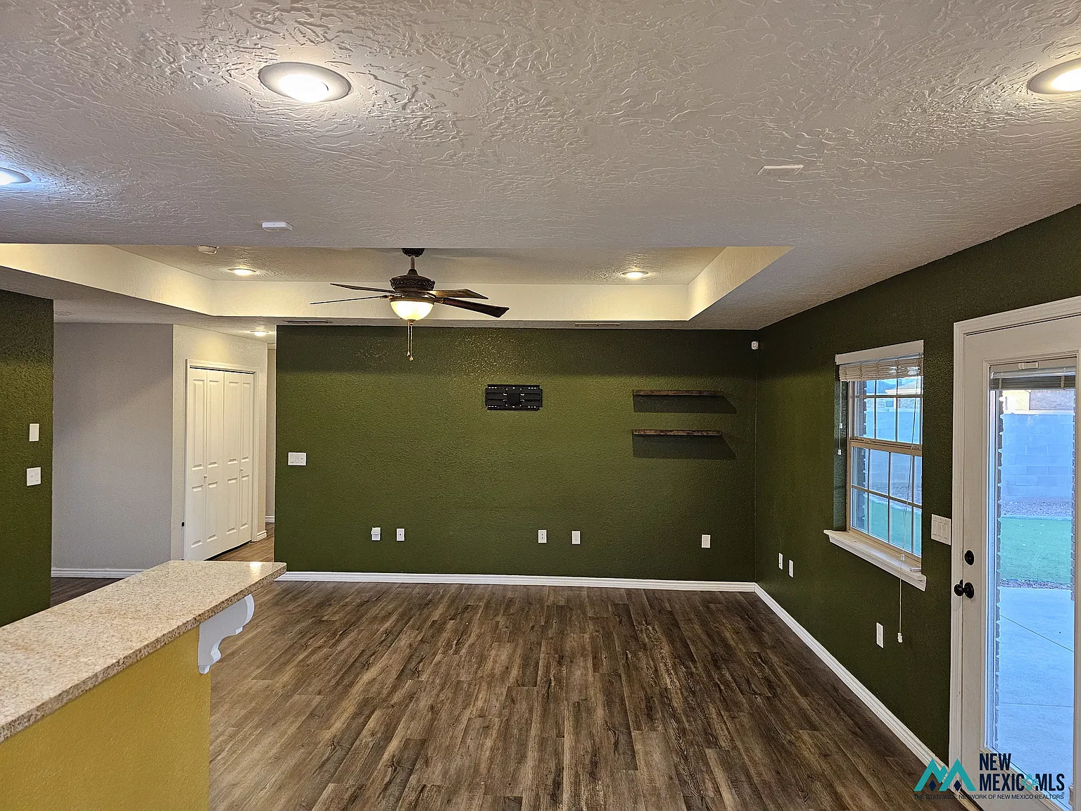 3 bed, 1457 sqft, $1,600 — Photo 2